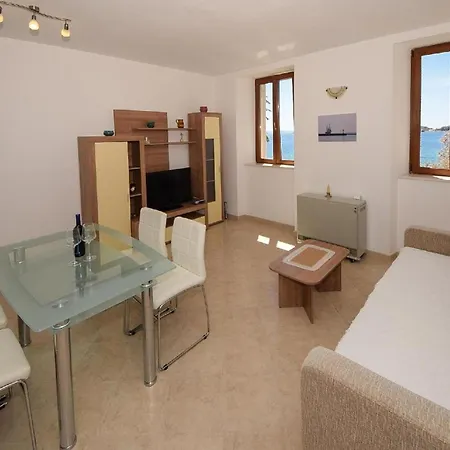Ferienwohnung Fuer 5 Personen Ca 58 Qm In Orebic, Dalmatien Sueddalmatien * Orebić